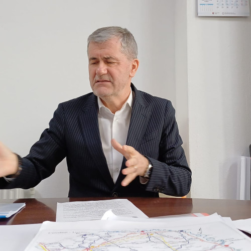 Reducerea numărului de angajați de la Consiliul Județean Botoșani, în discuție