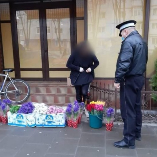 Comercianții de flori și mărțișoare din Botoșani, verificați de polițiștii locali