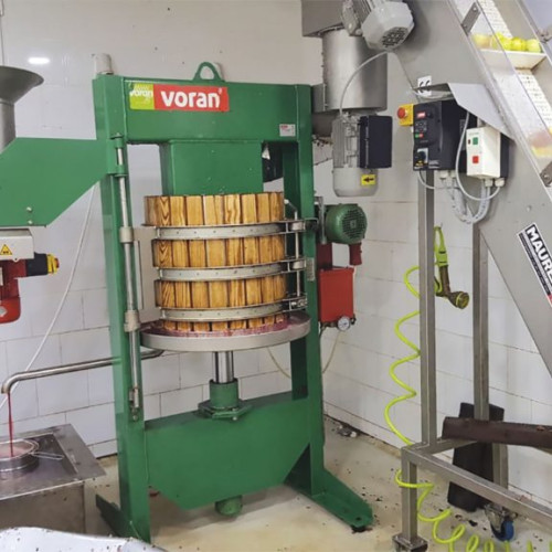 Licitație pentru o fabrică de sucuri naturale la Botoșani