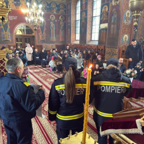 Pompierii din Botoșani organizează "Ziua educației preventive în lăcașurile de cult"