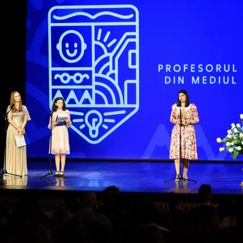 Implicarea în educație: Ioana Cristina Pascau, „Profesorul Anului din mediul rural”