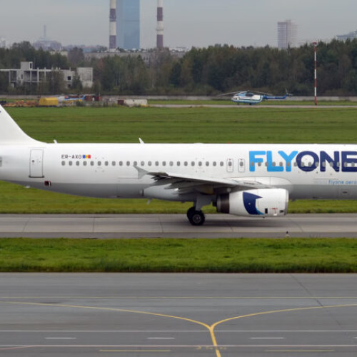 Flyone Airlines lansează rute noi din România