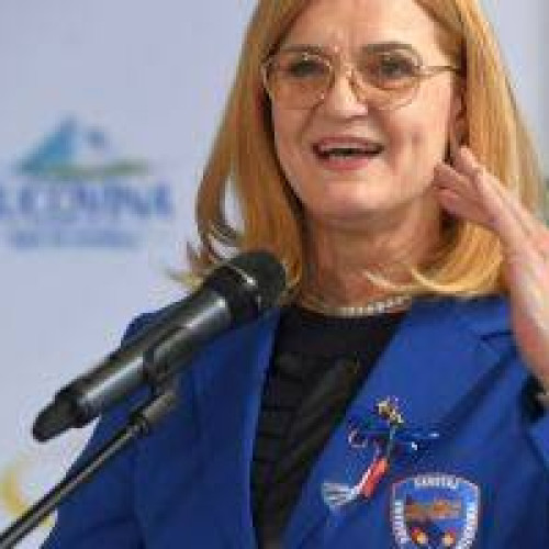 Elisabeta Lipa, realesă președinte al Federației Române de Canotaj pentru a cincea oară