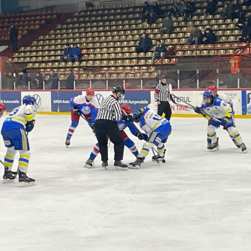 CSM Galați pierde ambele meciuri cu Corona Brașov în Campionatul Național de hochei