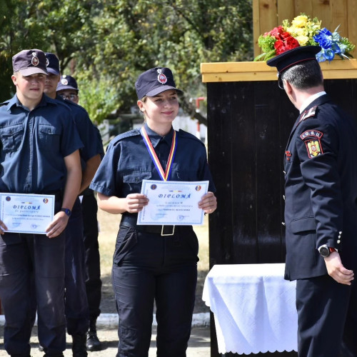 Silvia Ioana Toader, prima femeie pompier din Neamț care intervine la misiuni