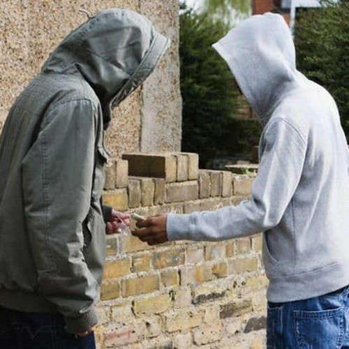 Proiect de lege pentru internarea nevoluntară a consumatorilor de droguri