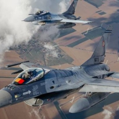 Zboruri de antrenament cu avioane F-16 în România până pe 10 martie