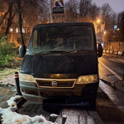 Poliția Locală Sector 2 intervine împotriva autoutilitarelor abandonate