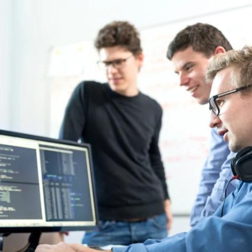 Situație dificilă pentru 20 de angajați care riscă concedierea