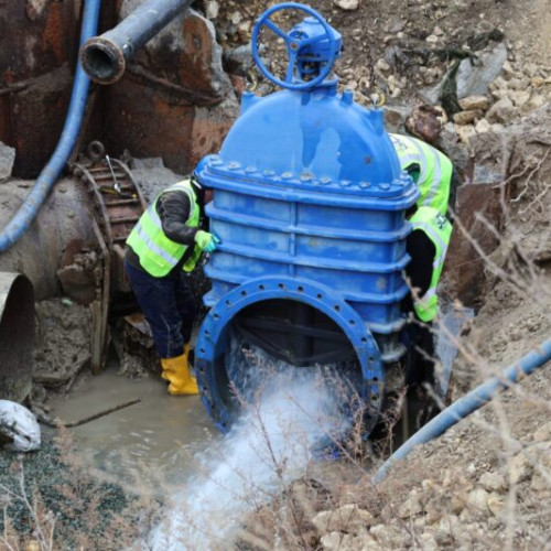 Consumatorii de pe strada Albinelor, afectați de lipsa apei potabile