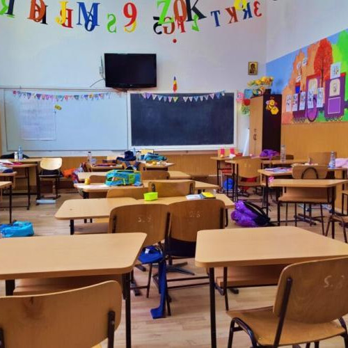 Inspectoratul Școlar Județean Cluj anunță detalii despre înscrierea în clasa pregătitoare