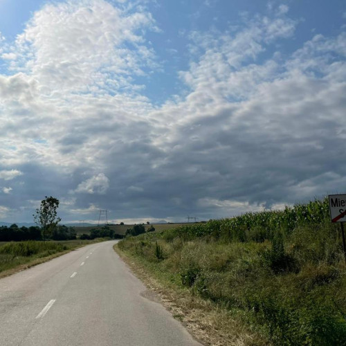 Licitație pentru modernizarea drumului DJ 106G care leagă Miercurea Sibiului de Ludos