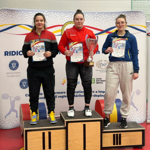 Prima competiție de haltere din București a anului