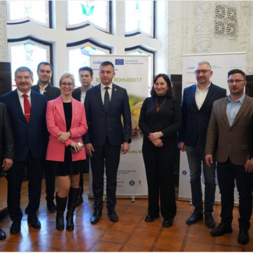 Launcharea proiectului &quot;Laborator Cultural Transfrontalier Romano-Maghiar&quot; la Debretin