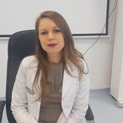 Vaccinarea împotriva cancerului de col uterin, o prioritate pentru tineri