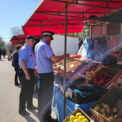 Comercianți amendați în Piața Centrală din Botoșani pentru neafișarea prețurilor