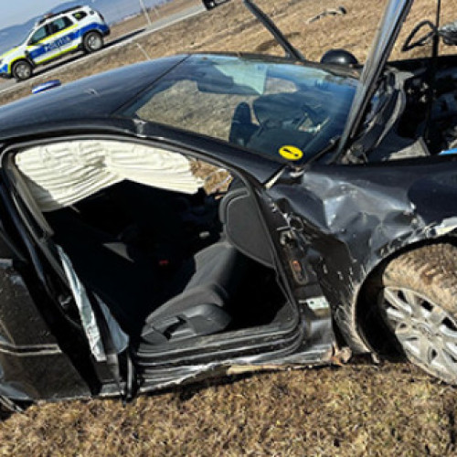 Accident rutier în Voslabeni: Trei persoane rănite