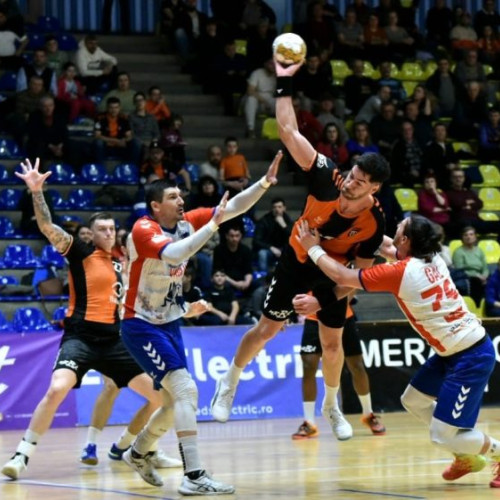 Meci spectaculos la Sala Polivalentă din Baia Mare