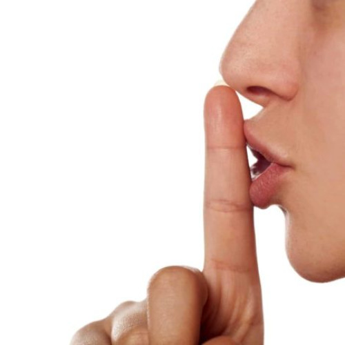 Necesitatea tăcerii în lumea zgomotoasă de astăzi