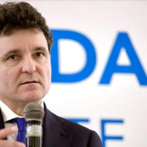 Nicușor Dan critică autoritatea CCR în chestiunea candidaturilor la prezidențiale