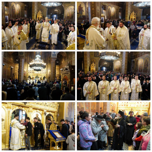 Credincioșii din Târgoviște au participat la Sfânta Liturghie cu ocazia Duminicii Ortodoxiei