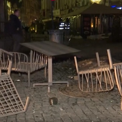 Violente fără precedent în urma interzicerii candidaturii lui Călin Georgescu