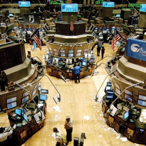 Acțiunile de pe Wall Street, în scădere din cauza tarifelor