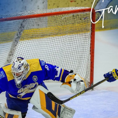 Etapa dramatică în Liga de Hochei: Corona Brașov câștigă partida cu FTC