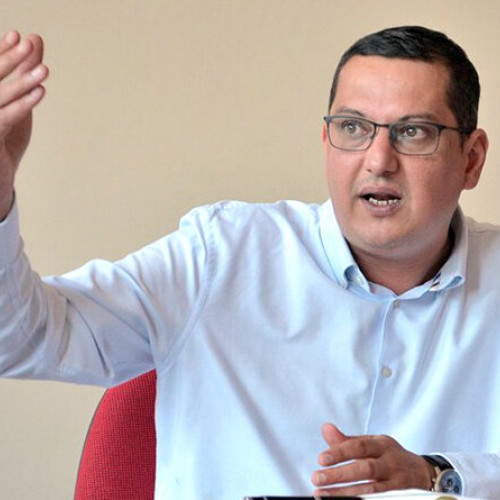 Consilierul local AUR solicită o comisie pentru analiza cheltuielilor la CSM Deva