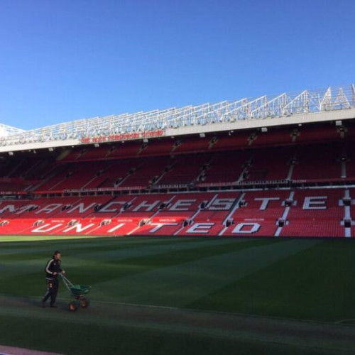 Manchester United pregătește inaugurarea noului stadion