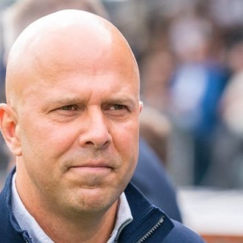 Arne Slot: PSG poate câștiga Liga Campionilor