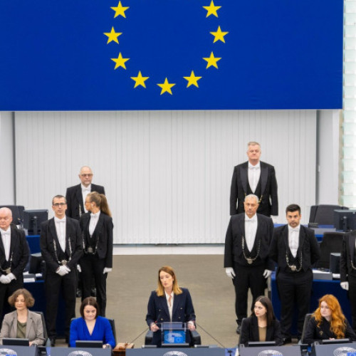 Parlamentul European condamnă încercările de &quot;șantajare&quot; a Ucrainei