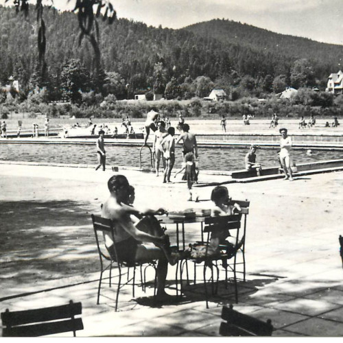 Primăria Brașov câștigă un proces important pentru Strandul din Noua