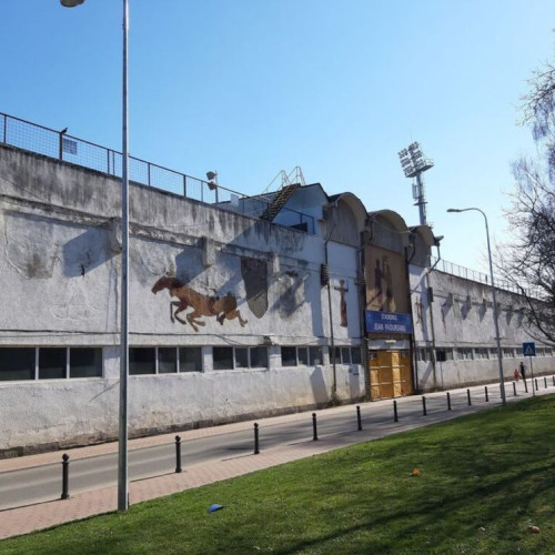 Primarul Gabriel Lazany anunță planuri de modernizare a stadionului din Bistrița