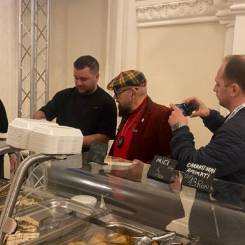 Cristian Popescu Piedone la control la restaurantele din Palatul Parlamentului