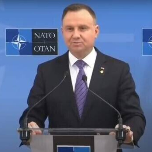 Andrzej Duda solicită SUA să transfere arme nucleare în Polonia