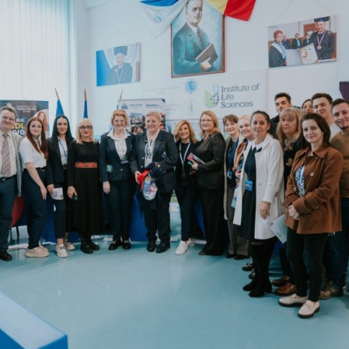 Universitatea de Vest "Vasile Goldis" din Arad a găzduit Târgul de Joburi