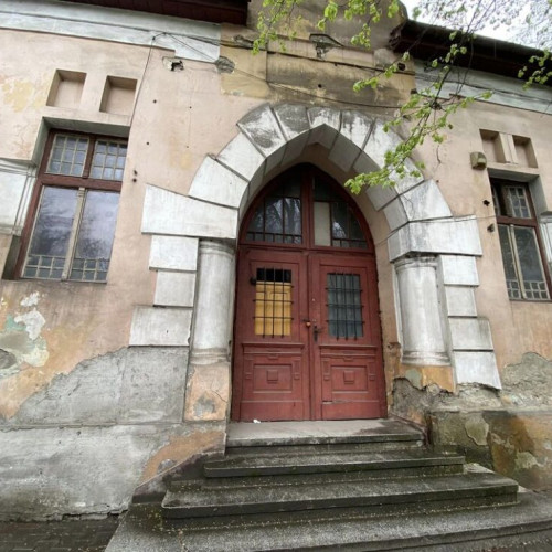 Primarul Bistriței exprimă îngrijorări privind reabilitarea cinematografului