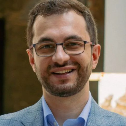 Candidatul Paul Ispas vizează fotoliul de la Cotroceni