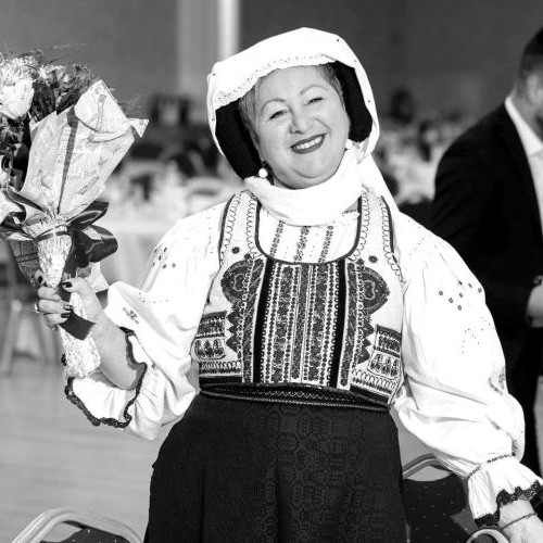 Camelia Motoc, fondatoarea Școlii de joc tradițional românesc din Cluj-Napoca, va fi înhumată mâine