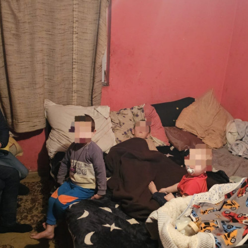 O familie cu șapte copii din Botoșani are nevoie de ajutor