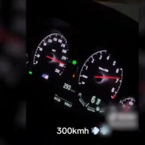 Sofer spaniol surprins la volan cu 300 km/h pe autostradă