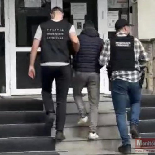 Doi bărbați din Suceava reținuți pentru furt calificat