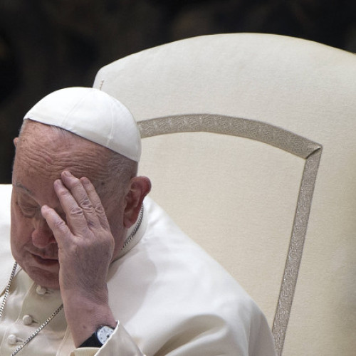 Papa Francisc a fost fotografiat pentru prima dată după internarea în spital