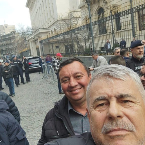 Ion Tudor îl susține pe Victor Ponta pentru prezidențiale