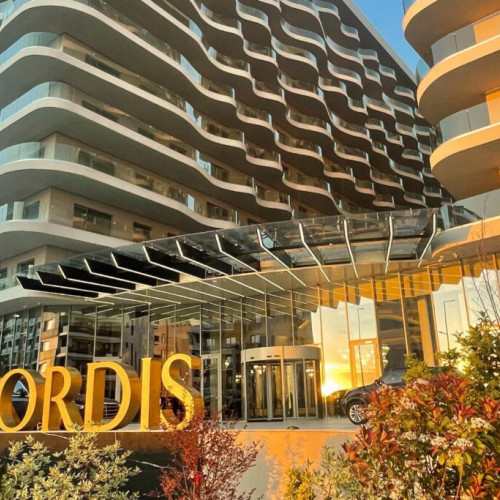 Oamenii de afaceri din Iași, Bogdan Gheorghiu și Cristian Delcea, își recuperează apartamentele sechestrate