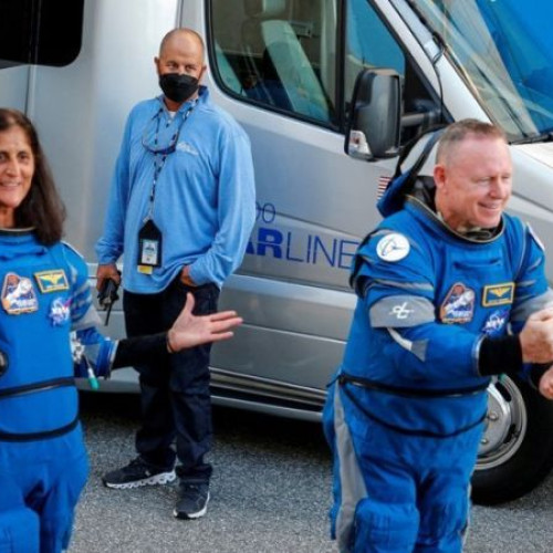 Astronautii se pregatesc pentru intoarcerea pe Terra