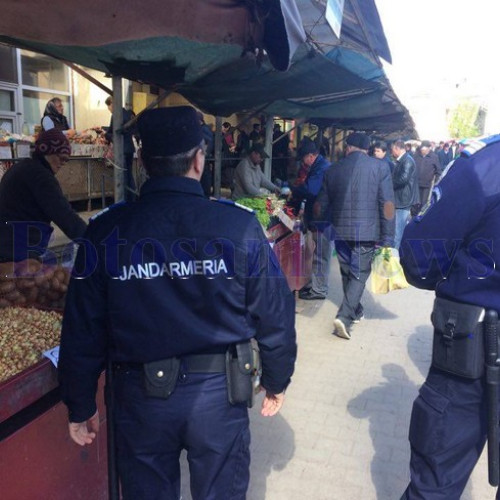 Jandarmii au depistat un cuplu cu aproape 70 de pachete de țigări de contrabandă în Botoșani