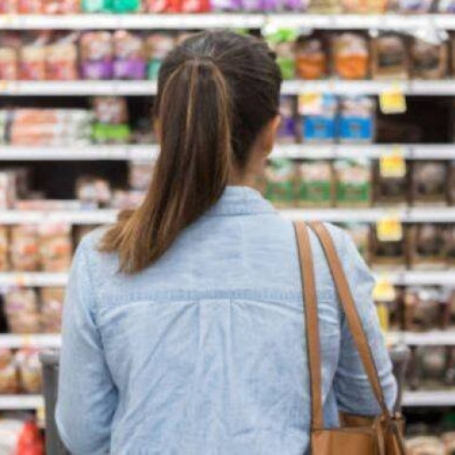 ANPC obligă comercianții să afișeze adaosul comercial alături de preț