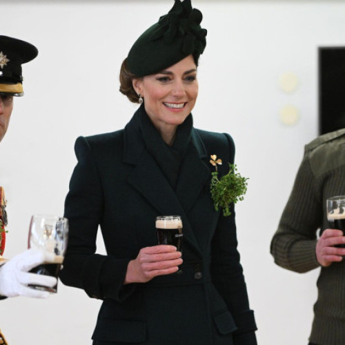 Prințesa de Wales sărbătorește Ziua Sfântului Patrick alături de Garda Irlandeză